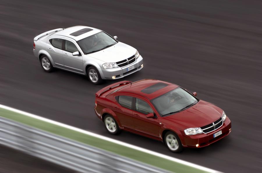  Dodge Avenger 2008 года  (фото 27 из 86)
